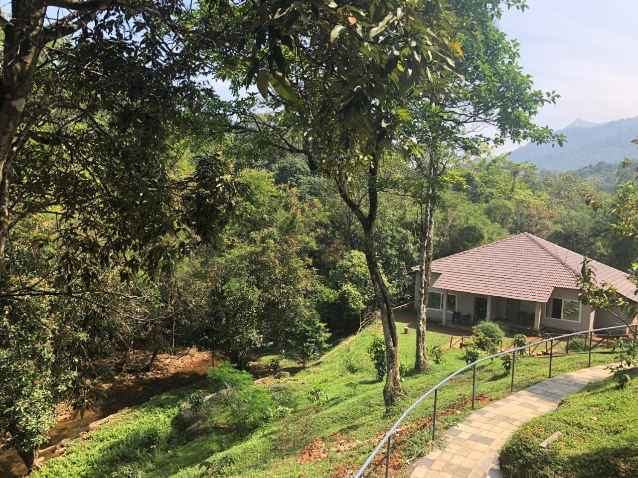 Abad Brookside Wayanad Hotel Vythiri Eksteriør billede