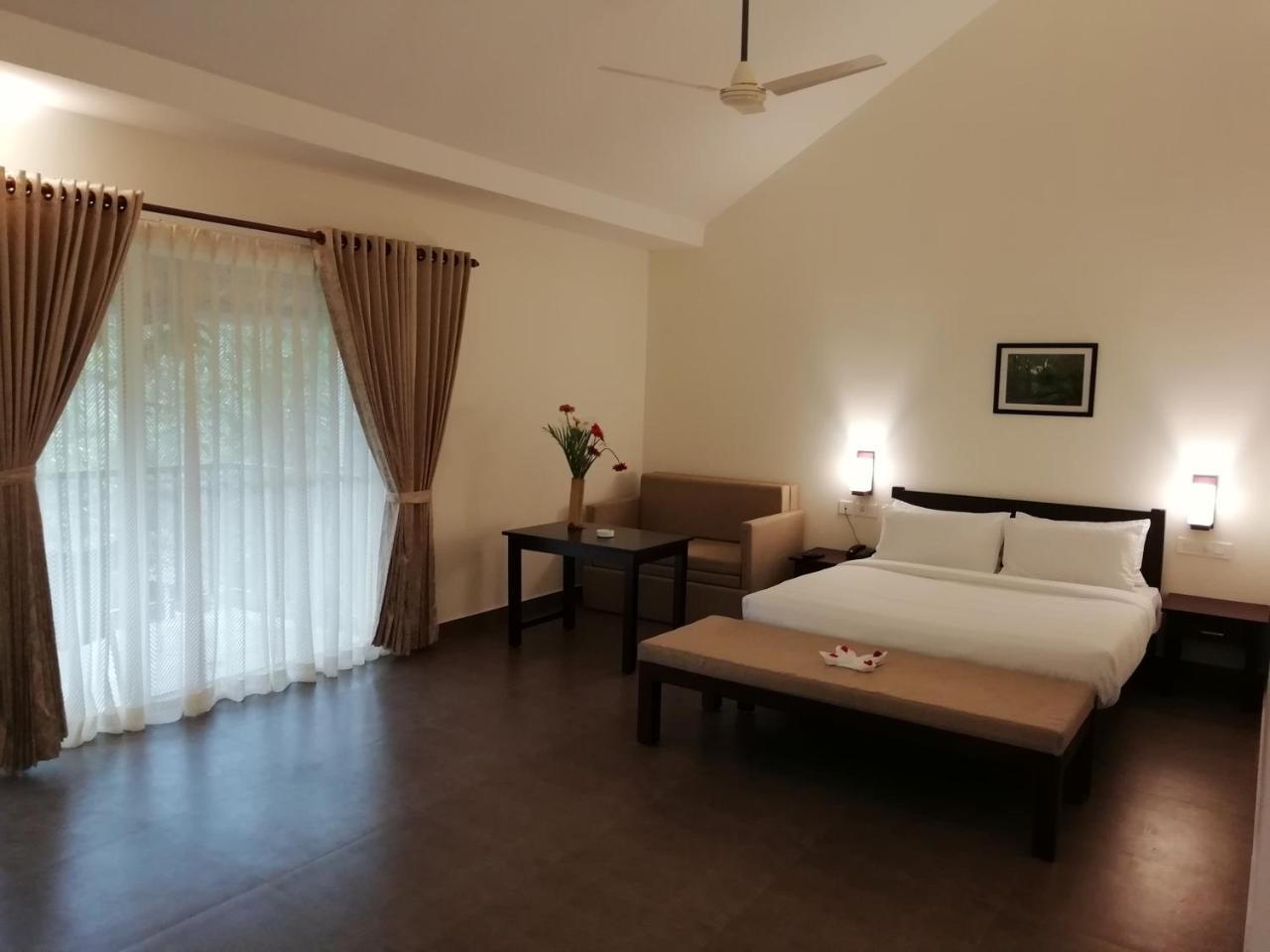 Abad Brookside Wayanad Hotel Vythiri Eksteriør billede