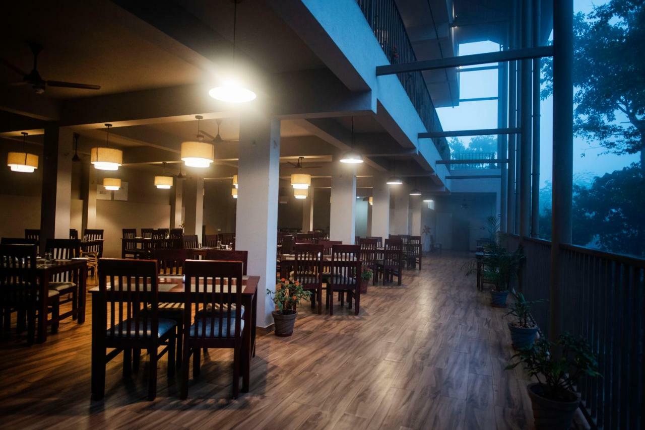 Abad Brookside Wayanad Hotel Vythiri Eksteriør billede